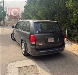 دودج جراند كارافان